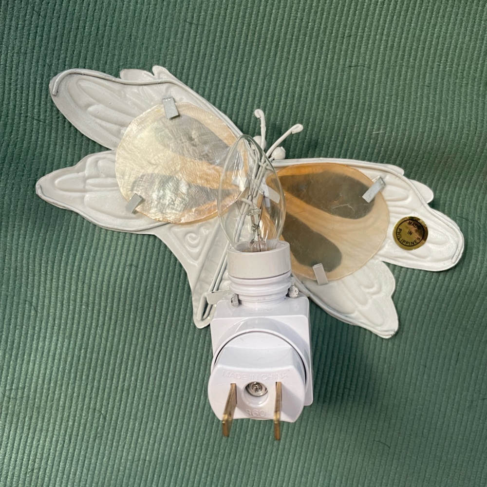 NWOT Dragonfly Night Light - Picture 4 of 7